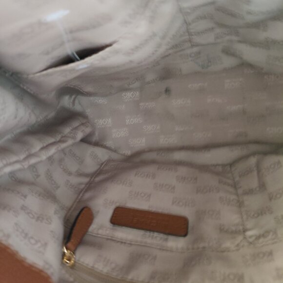 Michael Kors Brown/Black Bucket Bag with Drawstring - Picture 6 of 8